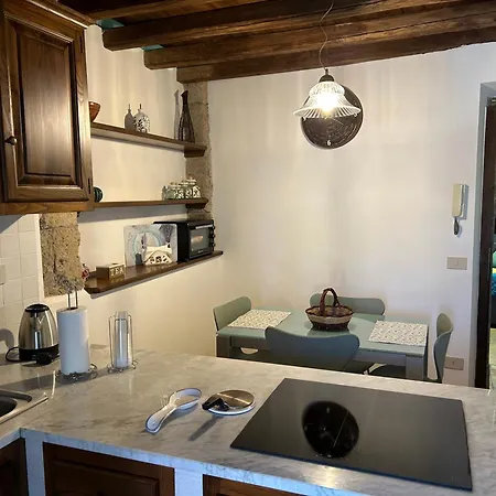 Apartment La Casetta Nel Granaio Capranica